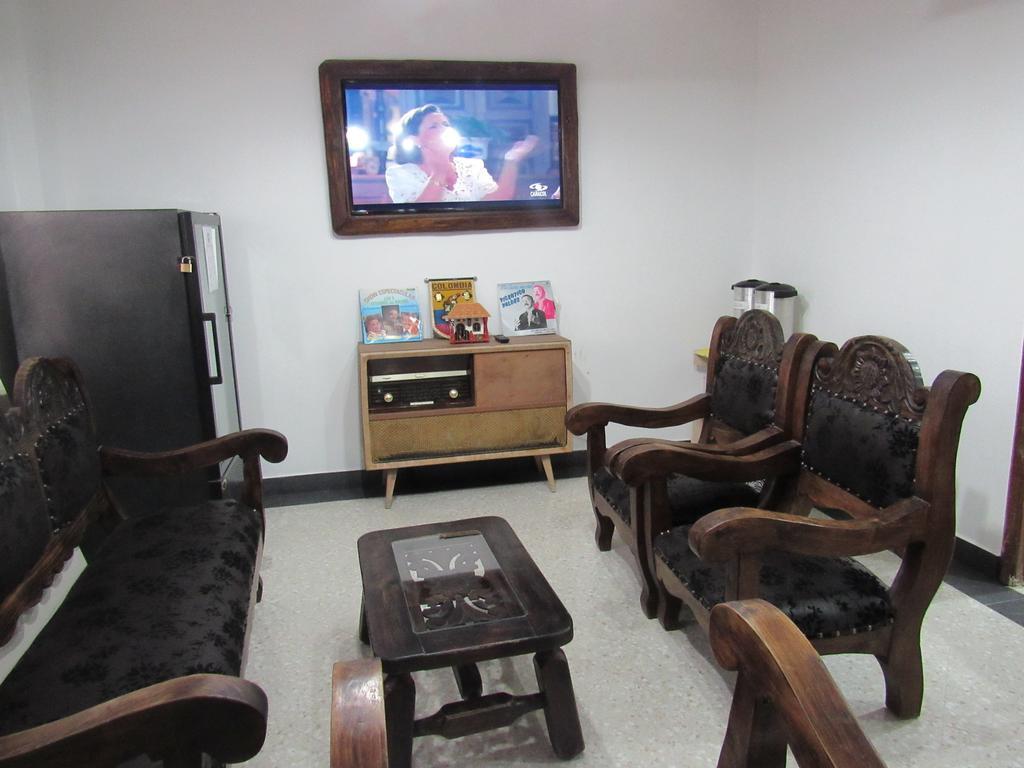 Hostal Internacional Bogota Exterior photo